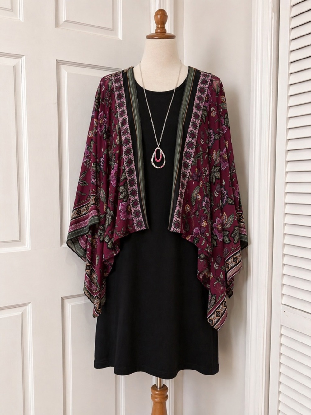 Studio One Burgundy Floral Open-Front Kimono